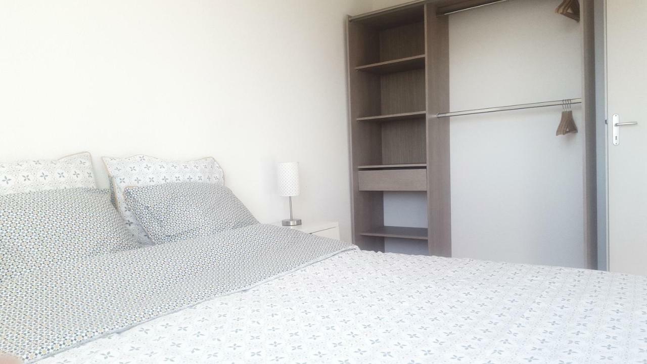 Appartement Sur L'Ile De Nantes - Place De Parking Gratuit Екстериор снимка